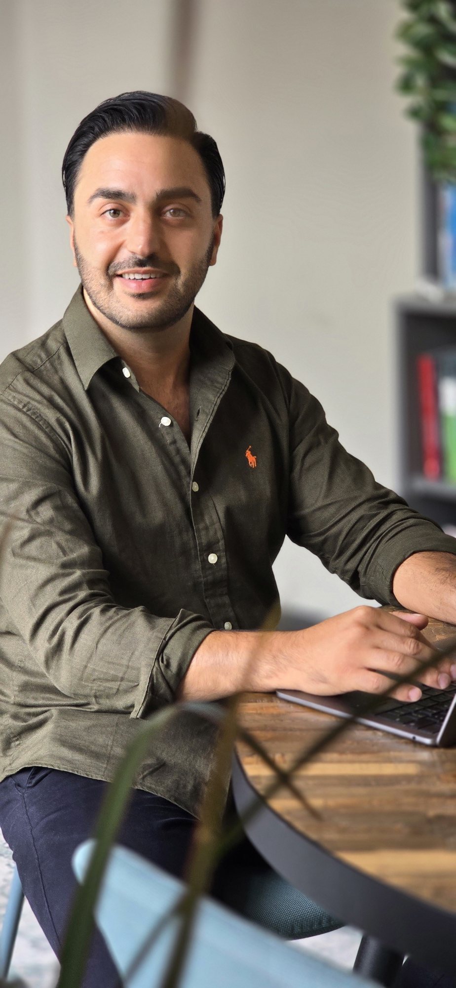 Djahed Atayi